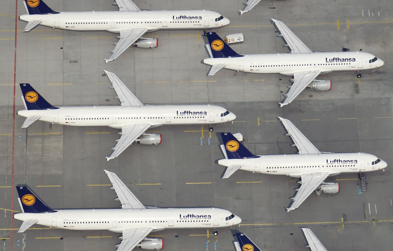 Фото обои Самолеты, Лайнер, Борт, Аэропорт, Lufthansa, Airbus, Самолёты, Airbus A321