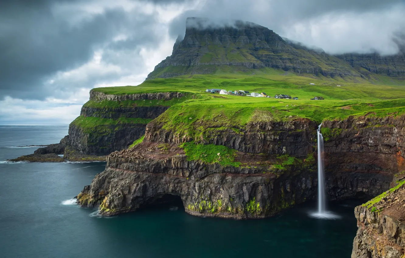 Фото обои море, горы, скалы, водопад, поселок, Фарерские Острова