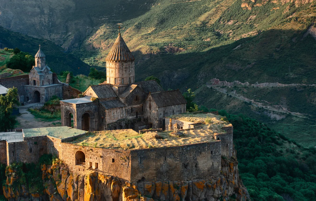 Фото обои горы, Армения, Татевский монастырь