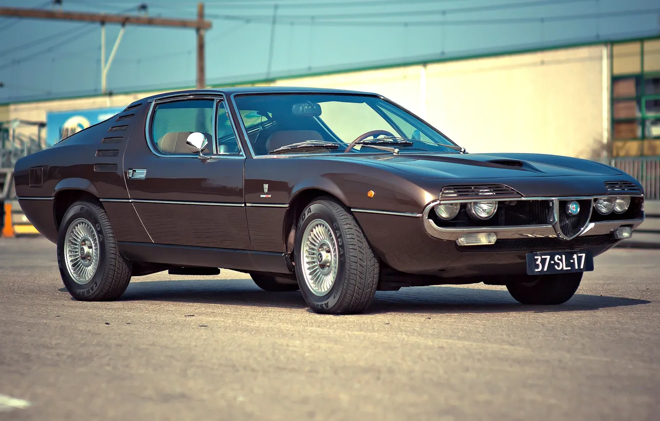 Фото обои фары, колеса, классика, alfa romeo, 1970, montreal, рассеиватели