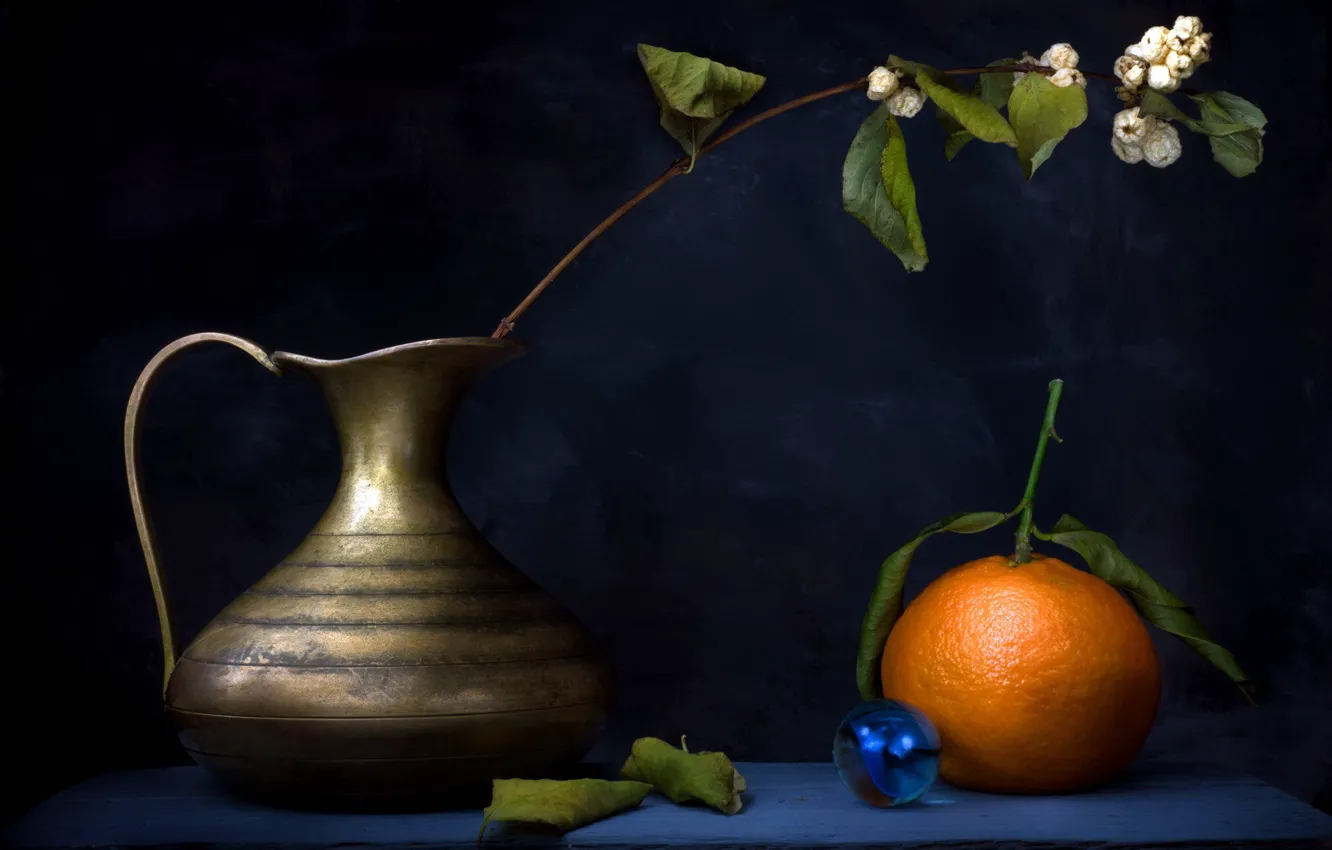 Фото обои фон, кувшин, мандарины