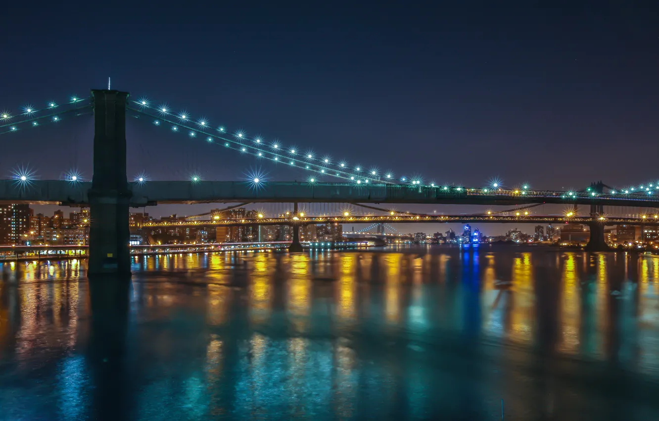 Фото обои ночь, город, огни, мосты, Brooklyn, Manhattan, New York City, Williamsburg Bridges