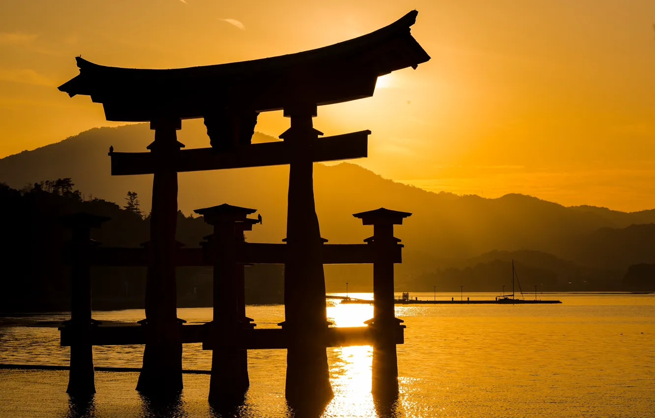 Фото обои небо, пейзаж, океан, ворота, Япония •
