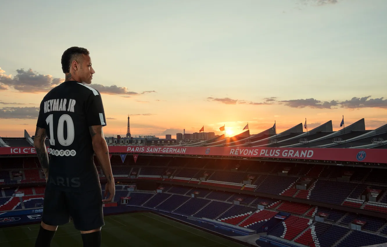 Фото обои wallpaper, sport, sunset, stadium, football, player, Neymar, Paris Saint-Germain