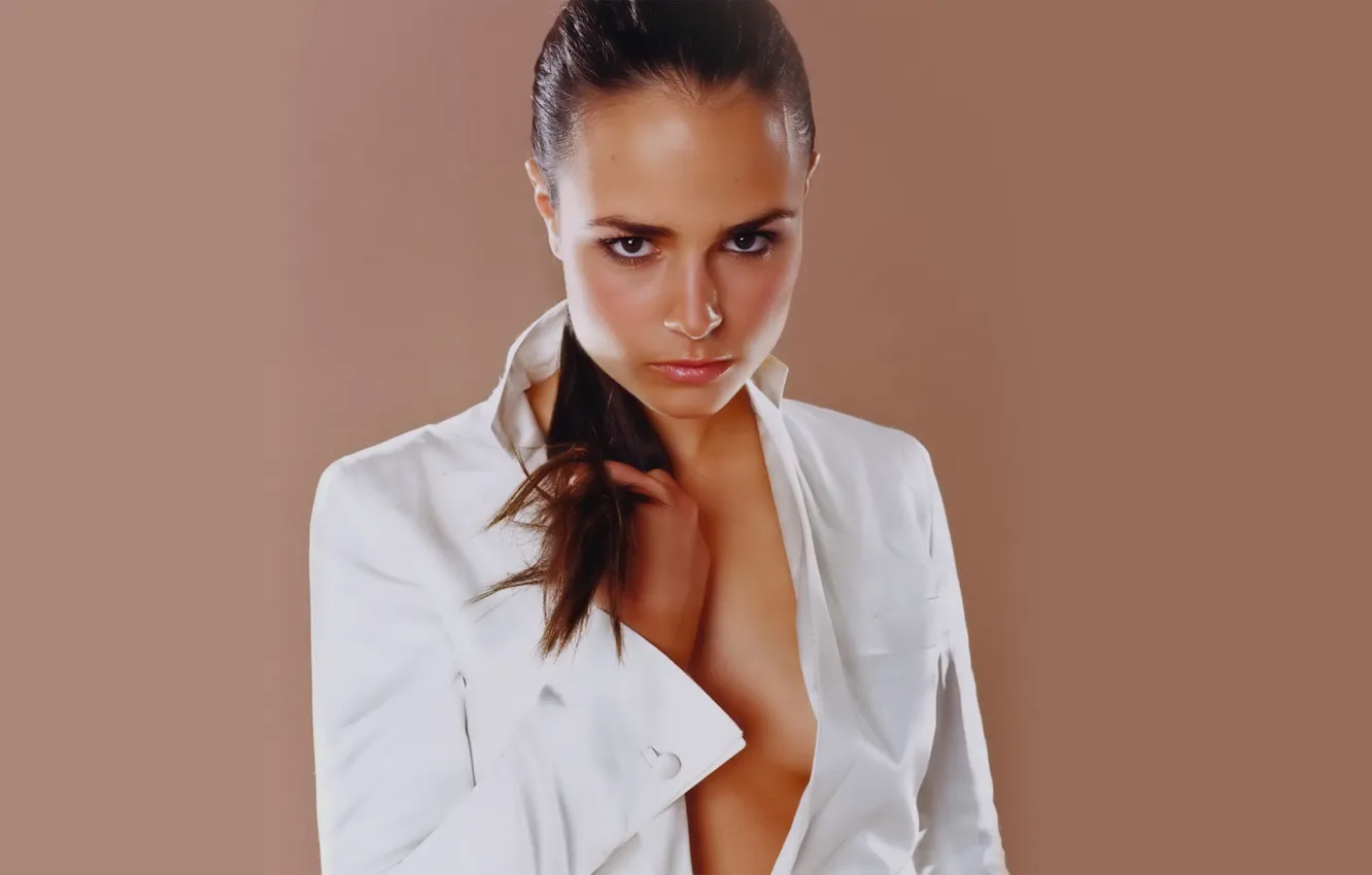 Фото обои взгляд, поза, актриса, Джордана Брюстер, Jordana Brewster, hair