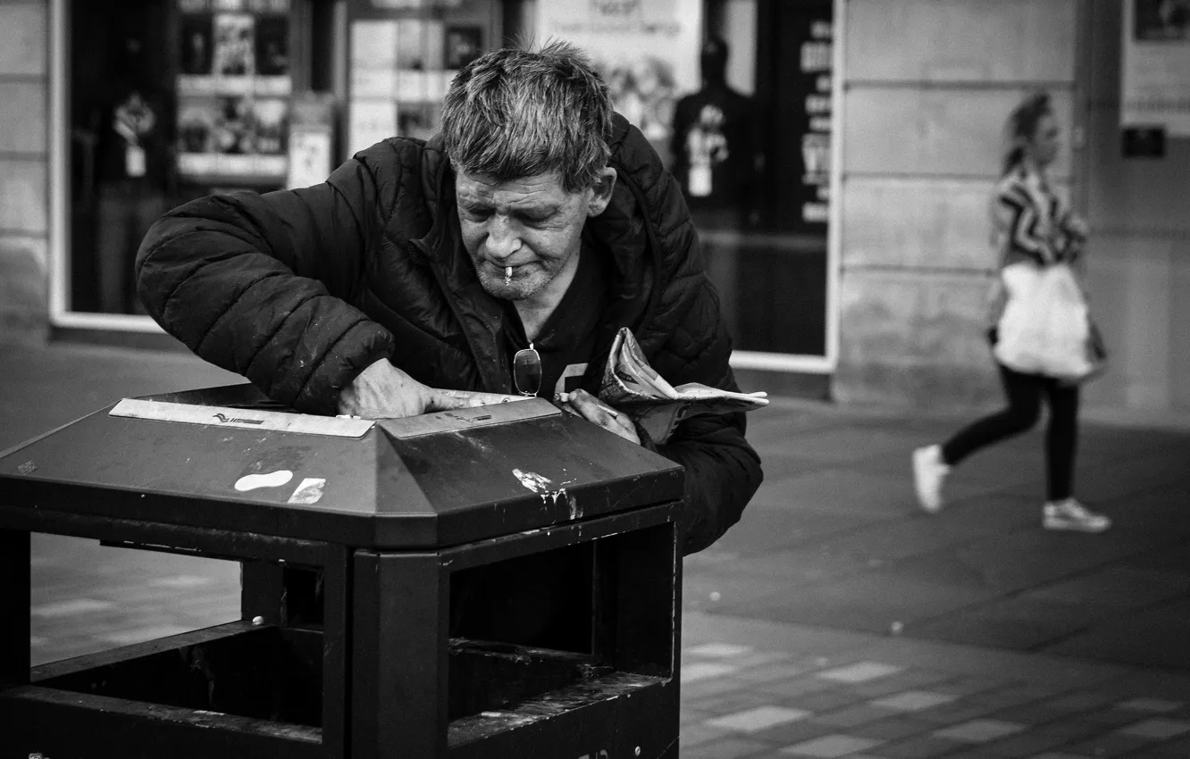 Фото обои man, poverty, homeless