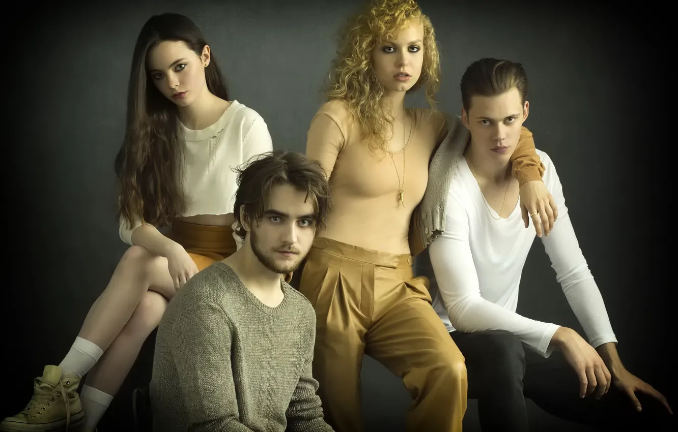 Фото обои сериал, Landon Liboiron, Penelope Mitchell, Freya Tingley, Bill Skarsgård, Хемлок Гроув
