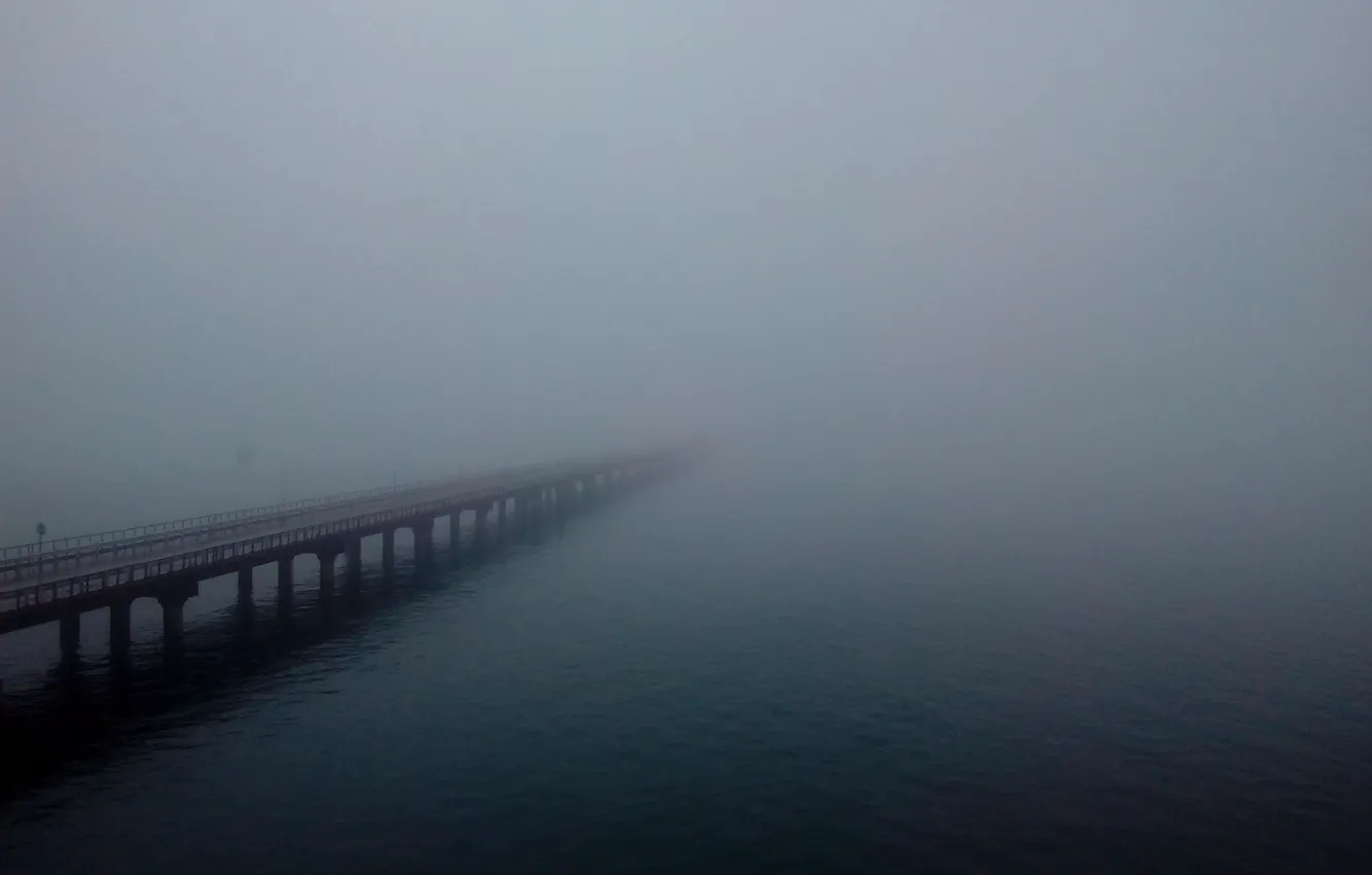 Фото обои море, вода, мост, Туман, Россия, Крым, Тамань, Черное море