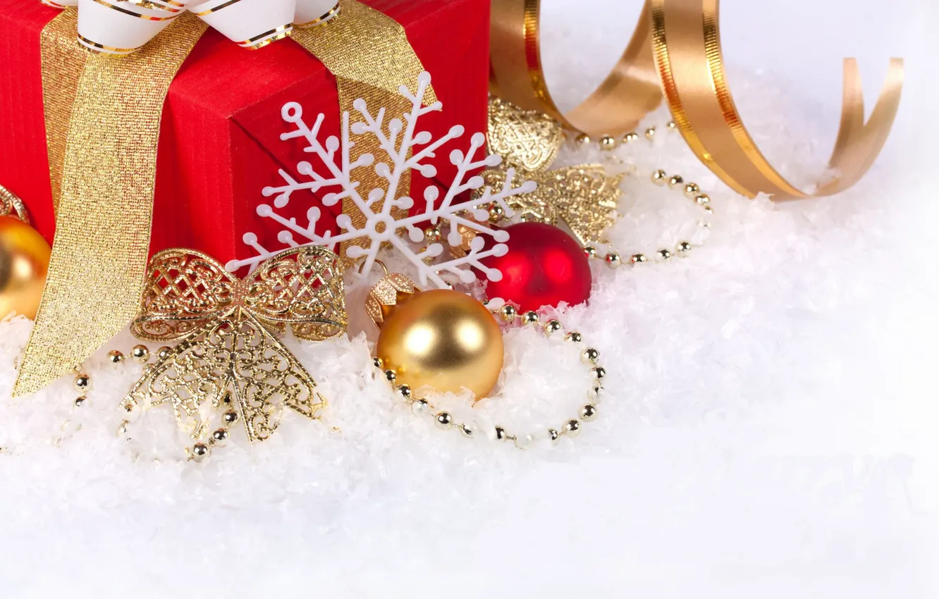 Фото обои снег, украшения, праздник, шары, новый год, лента, подарки, new year