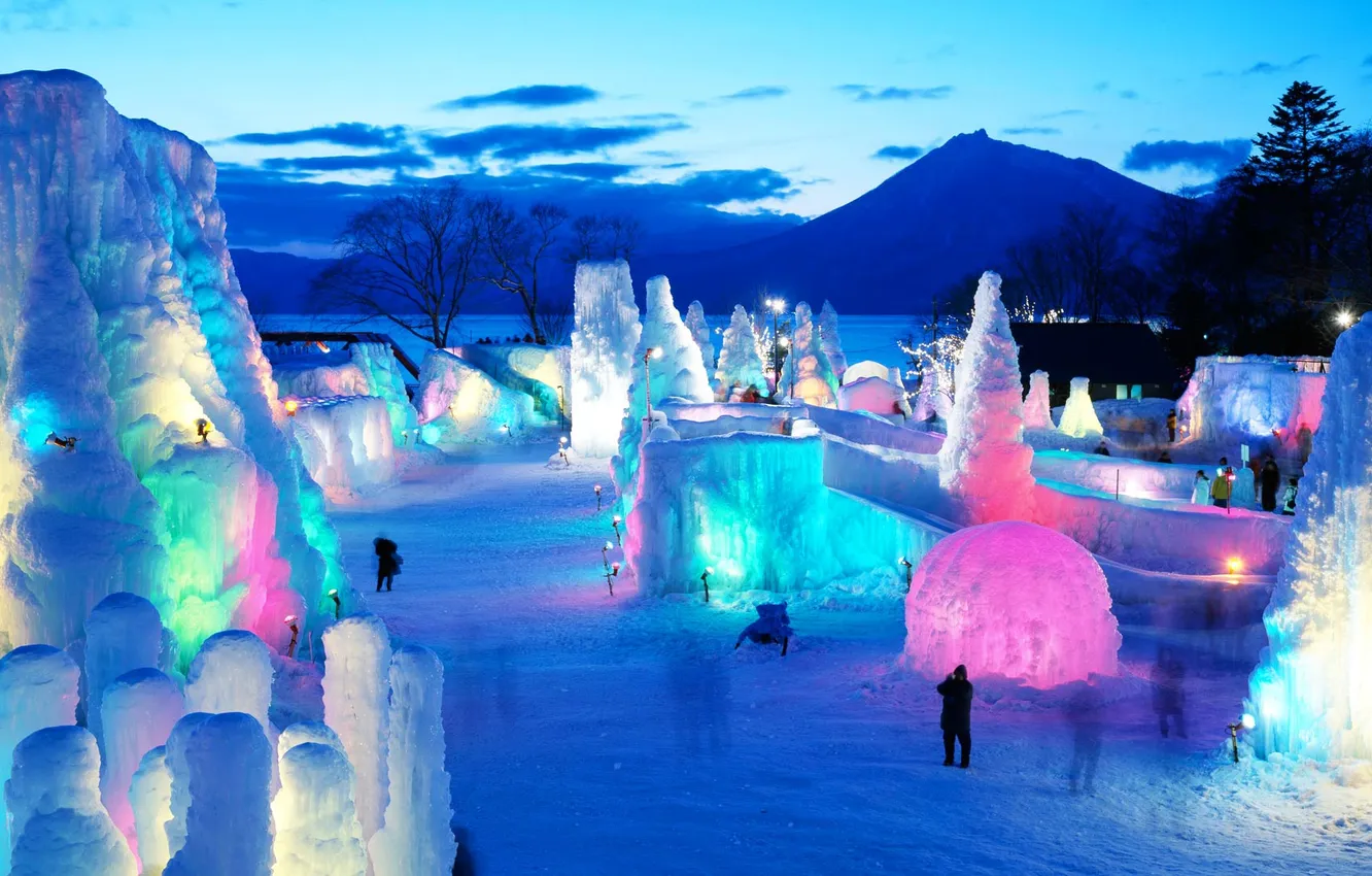 Фото обои лед, зима, гора, вечер, Япония, Хоккайдо, ледовый фестиваль