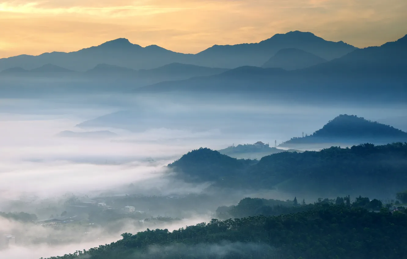 Фото обои облака, деревья, закат, туман, Горы, Тайвань, леса, Taiwan