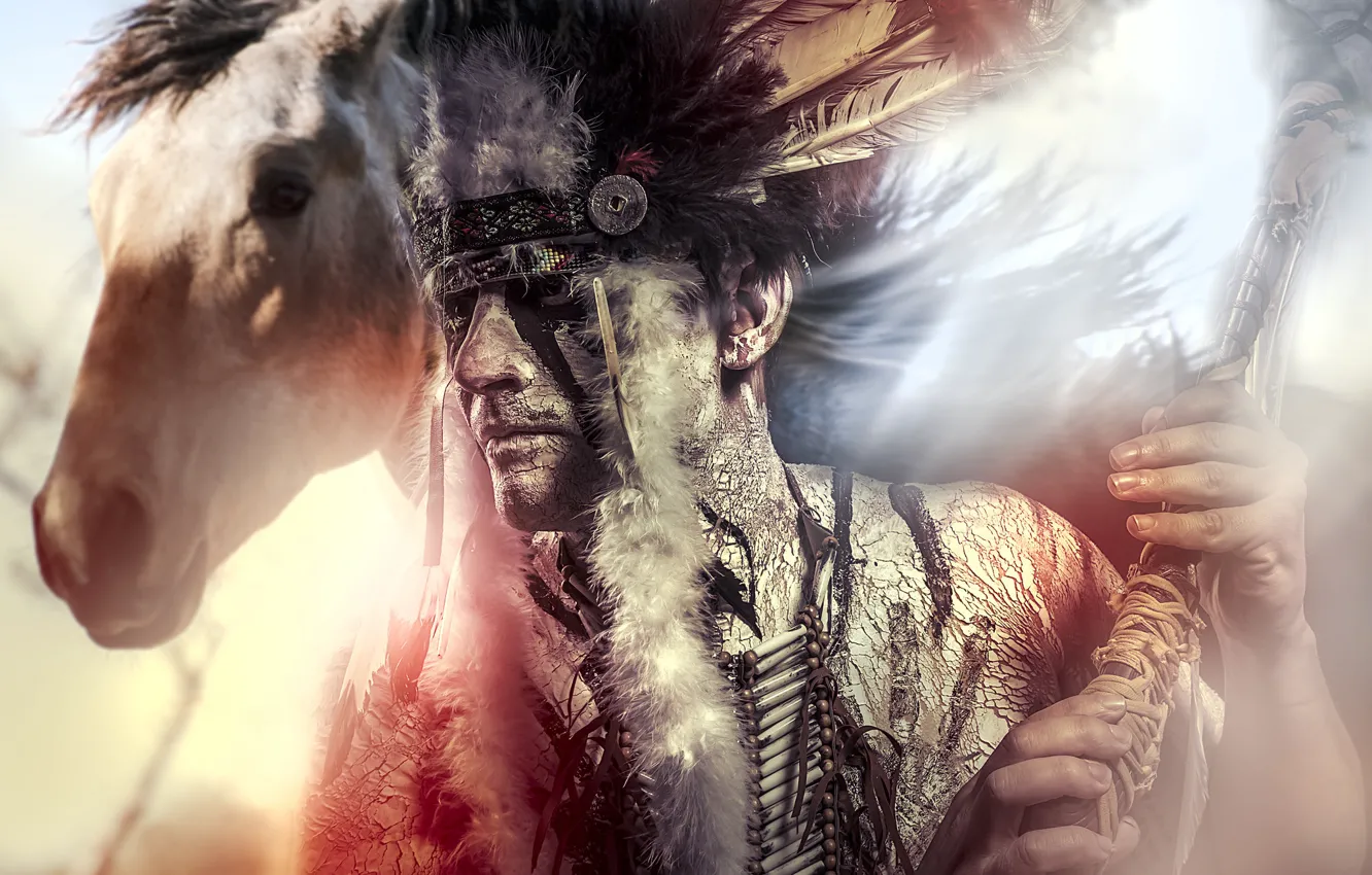 Фото обои лицо, конь, лошадь, перья, мужчина, индеец