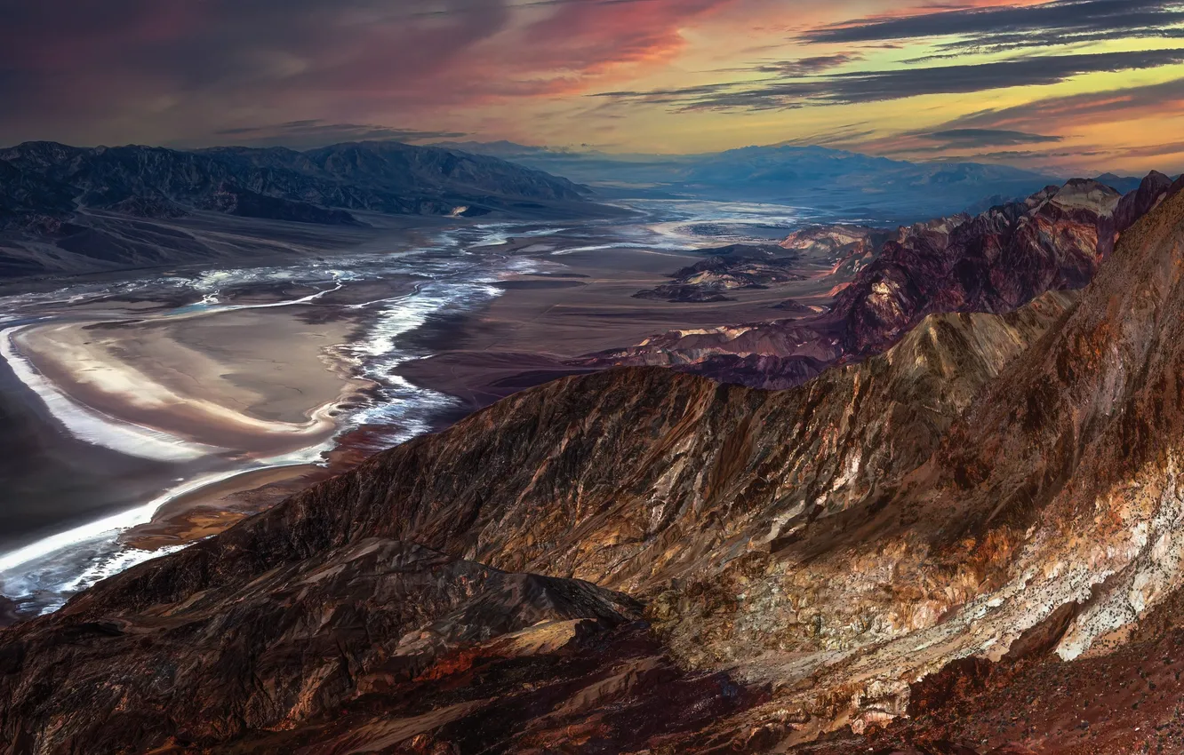 Фото обои небо, горы, скалы, горизонт, Death Valley, красивый пейзаж, невероятно красиво, Шварцман Евгений