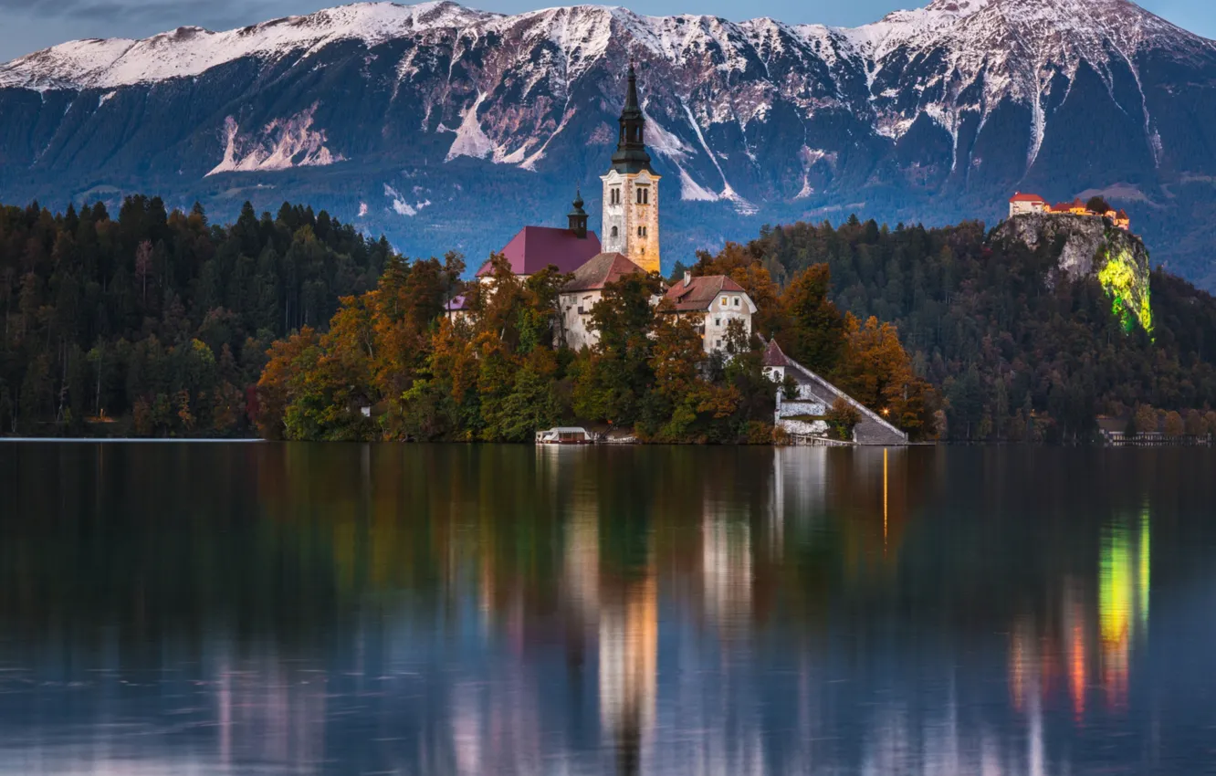 Фото обои горы, озеро, монастырь, Словения, Блед