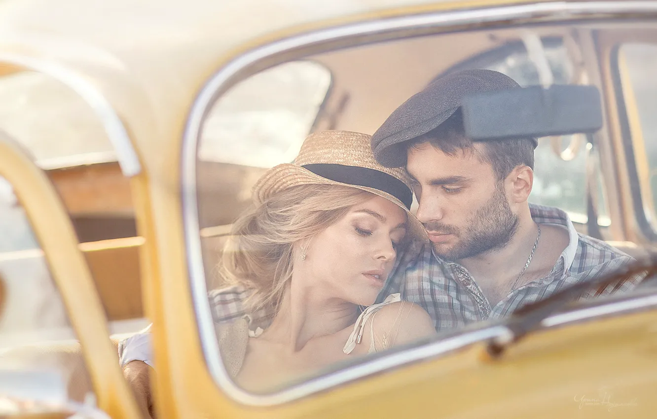 Фото обои авто, девушка, мужчина, влюбленные, Irina Nedyalkova
