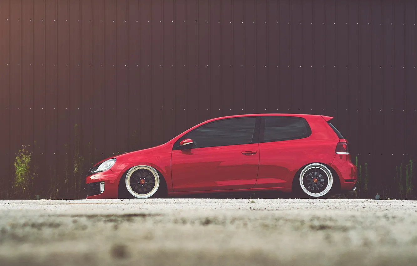 Фото обои Volkswagen, red, golf, gti, bbs, mk6