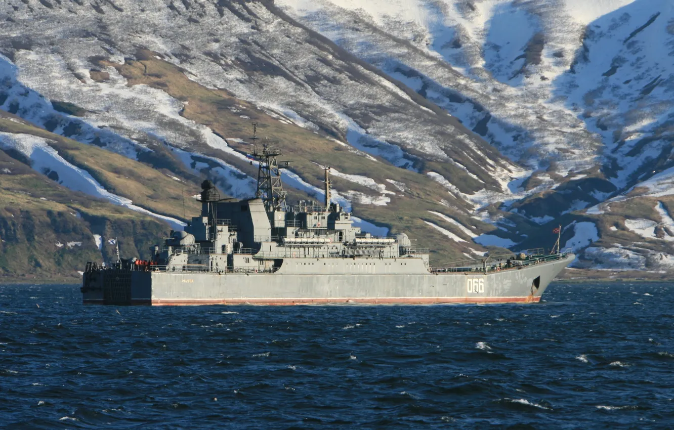 Фото обои большой, Россия, десантный корабль, проекта 775, «Ослябя»