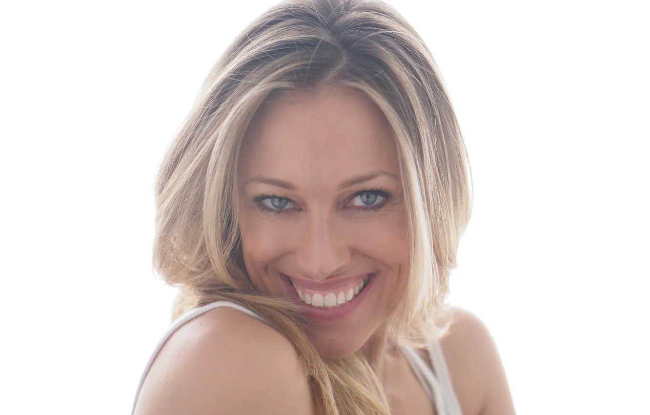 Фото обои лицо, улыбка, фон, волосы