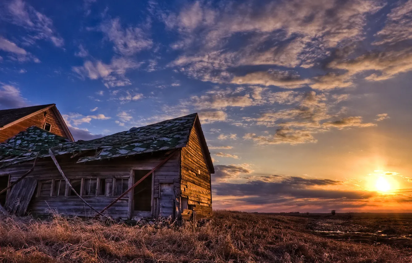 Фото обои поле, закат, избушка, Старый дом