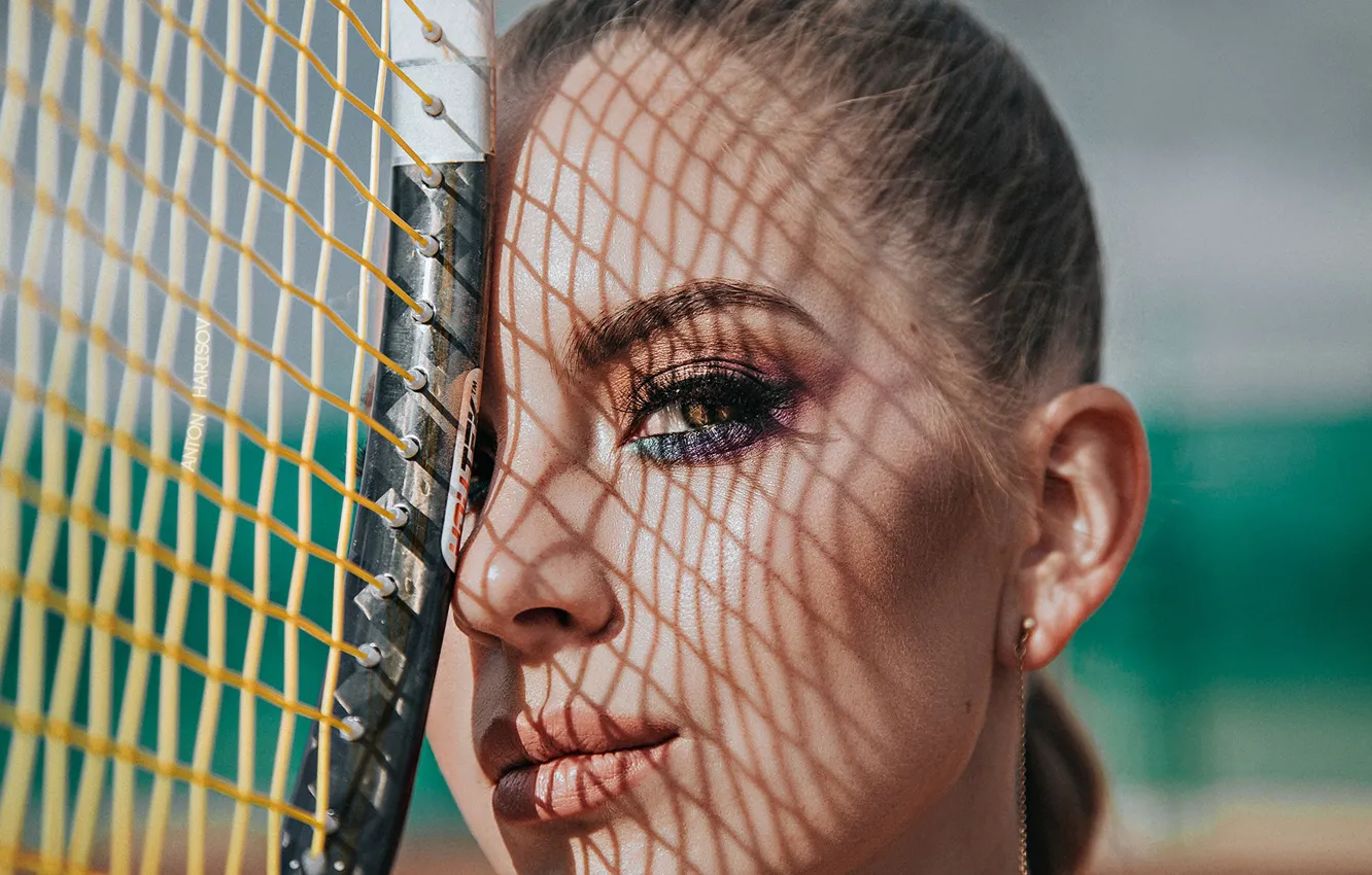 Фото обои взгляд, лицо, портрет, макияж, ракетка, теннис, Антон Харисов