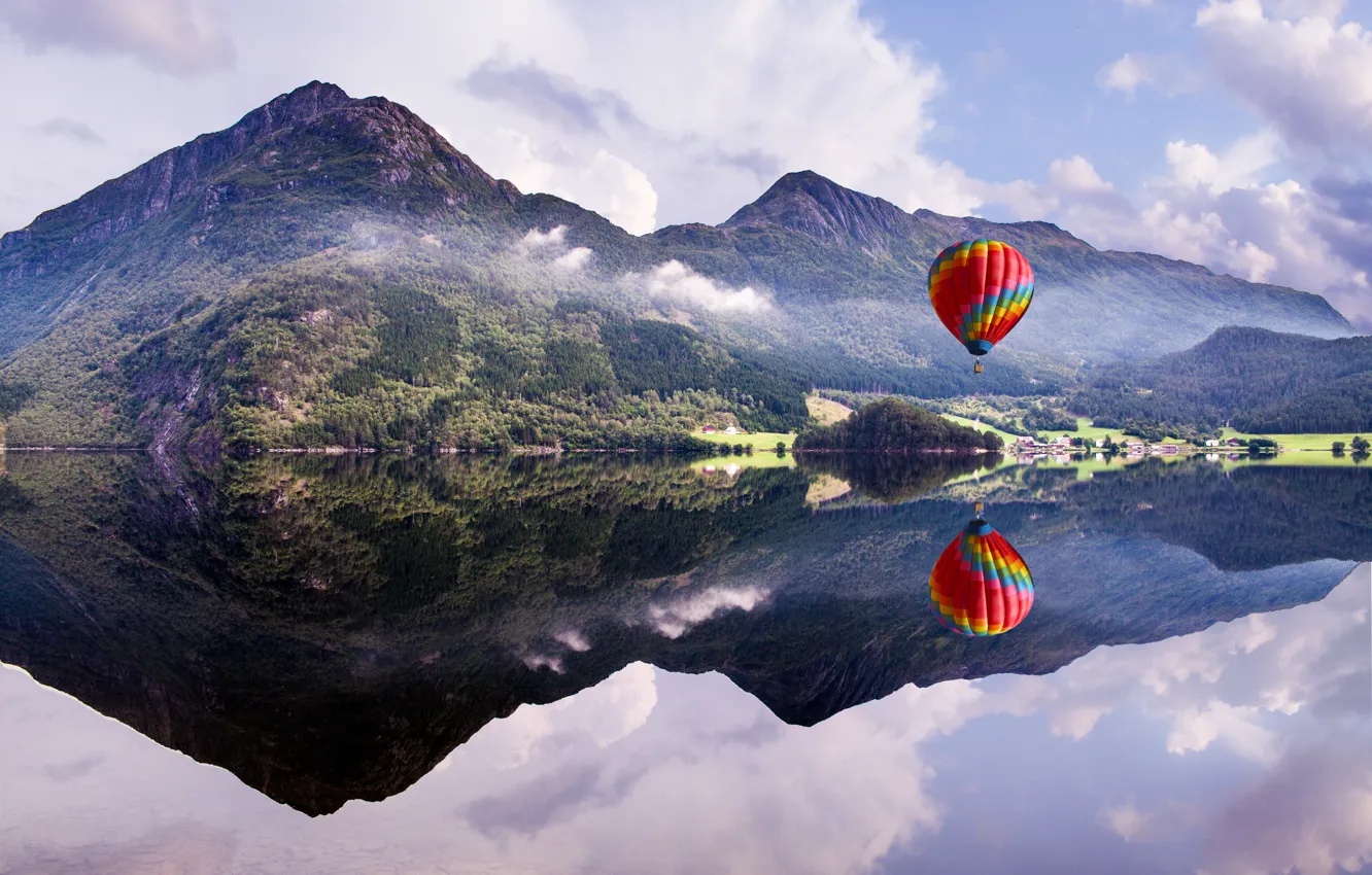 Фото обои озеро, отражение, шар, гора, воздушный, воздухоплавание, photo, photographer
