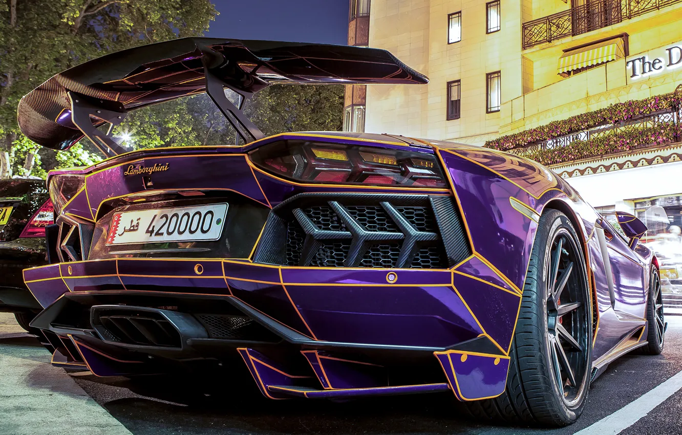 Фото обои Lamborghini, Street, Tron, LP700-4, Aventador, Back, Building, Parking