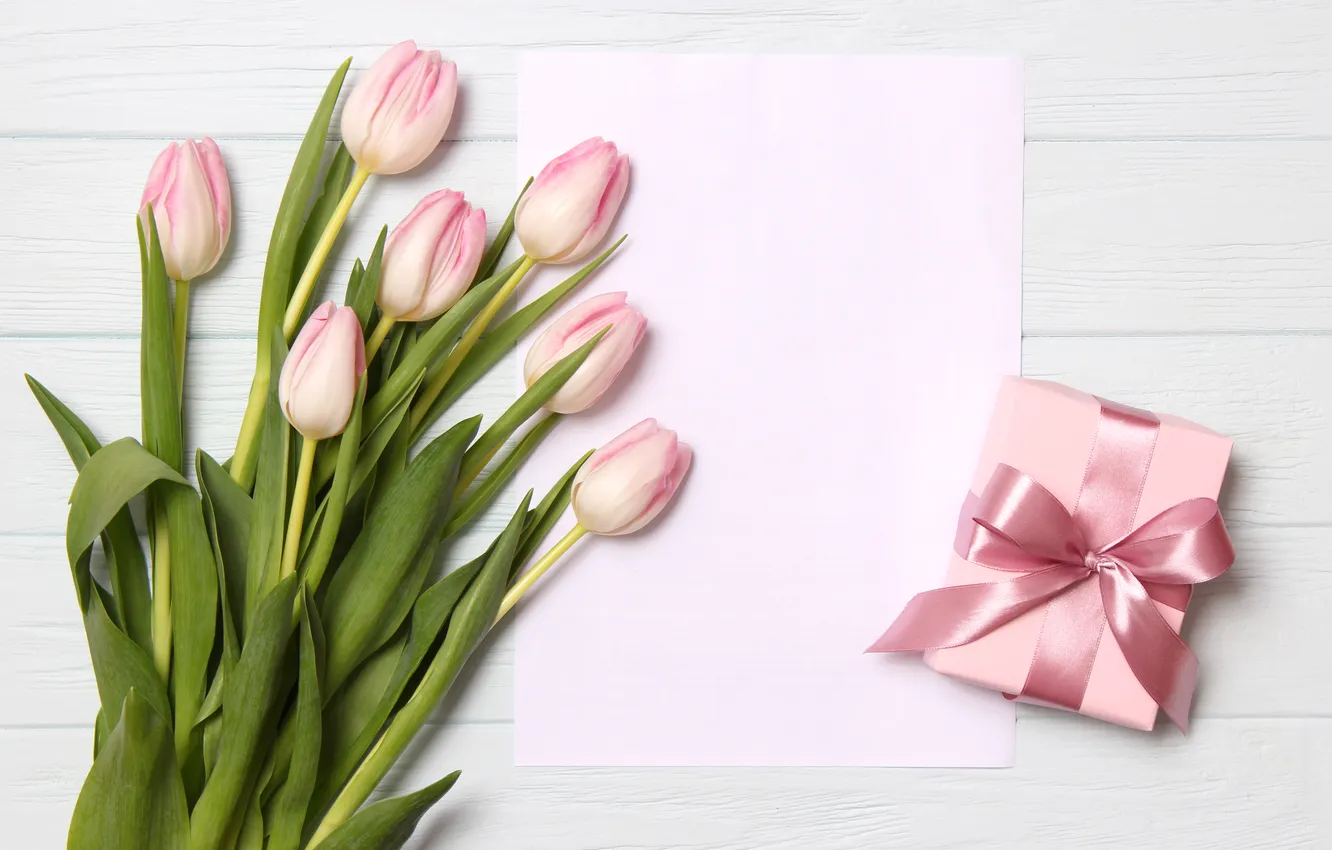 Фото обои цветы, подарок, букет, тюльпаны, розовые, wood, pink, flowers