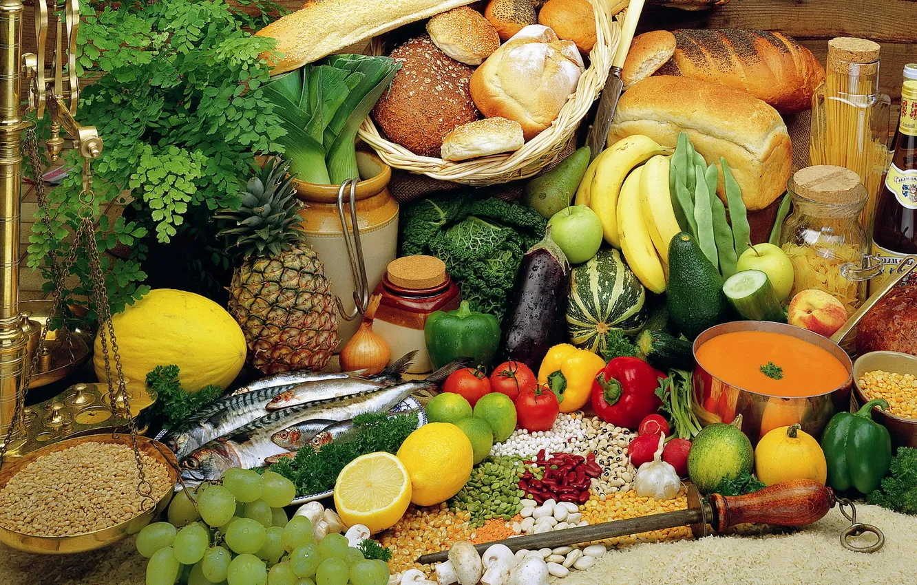 Фото обои зелень, лимон, рыба, кукуруза, огурец, лук, хлеб, виноград