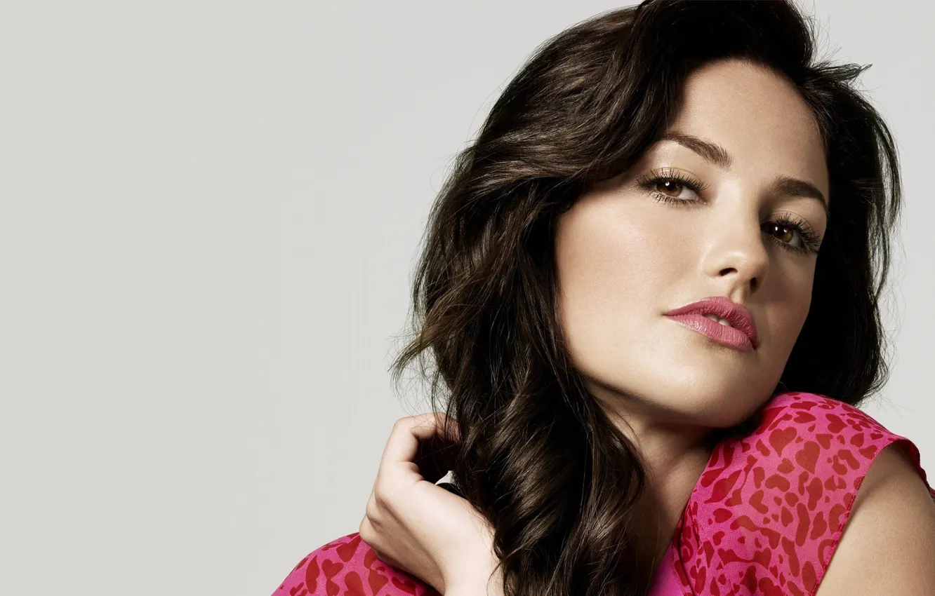 Фото обои взгляд, девушка, портрет, брюнетка