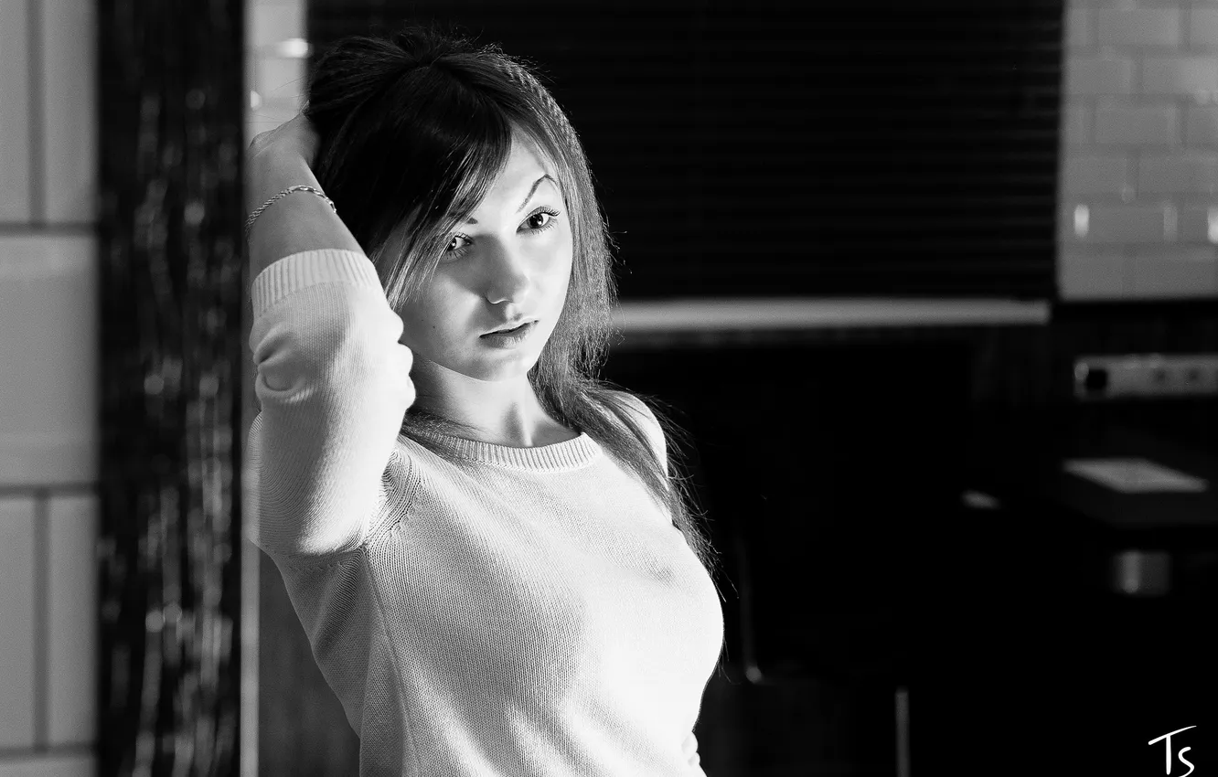 Фото обои белый, девушка, фотограф, girl, photography, photographer, черно, Tselovalnikov Ilya