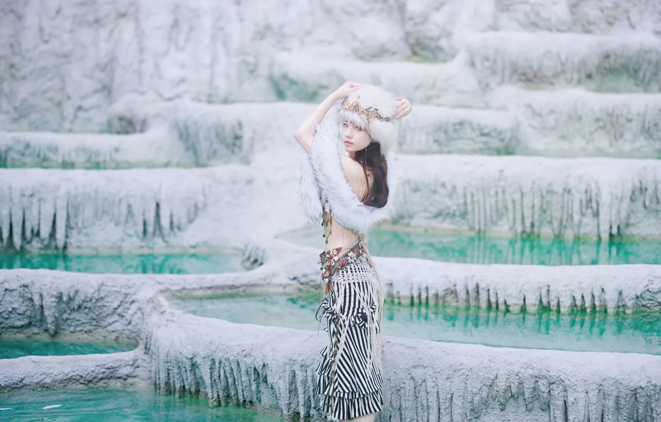 Фото обои Beautiful, Asian, Model, Water, Woman, Pretty, Fur, Cosplay