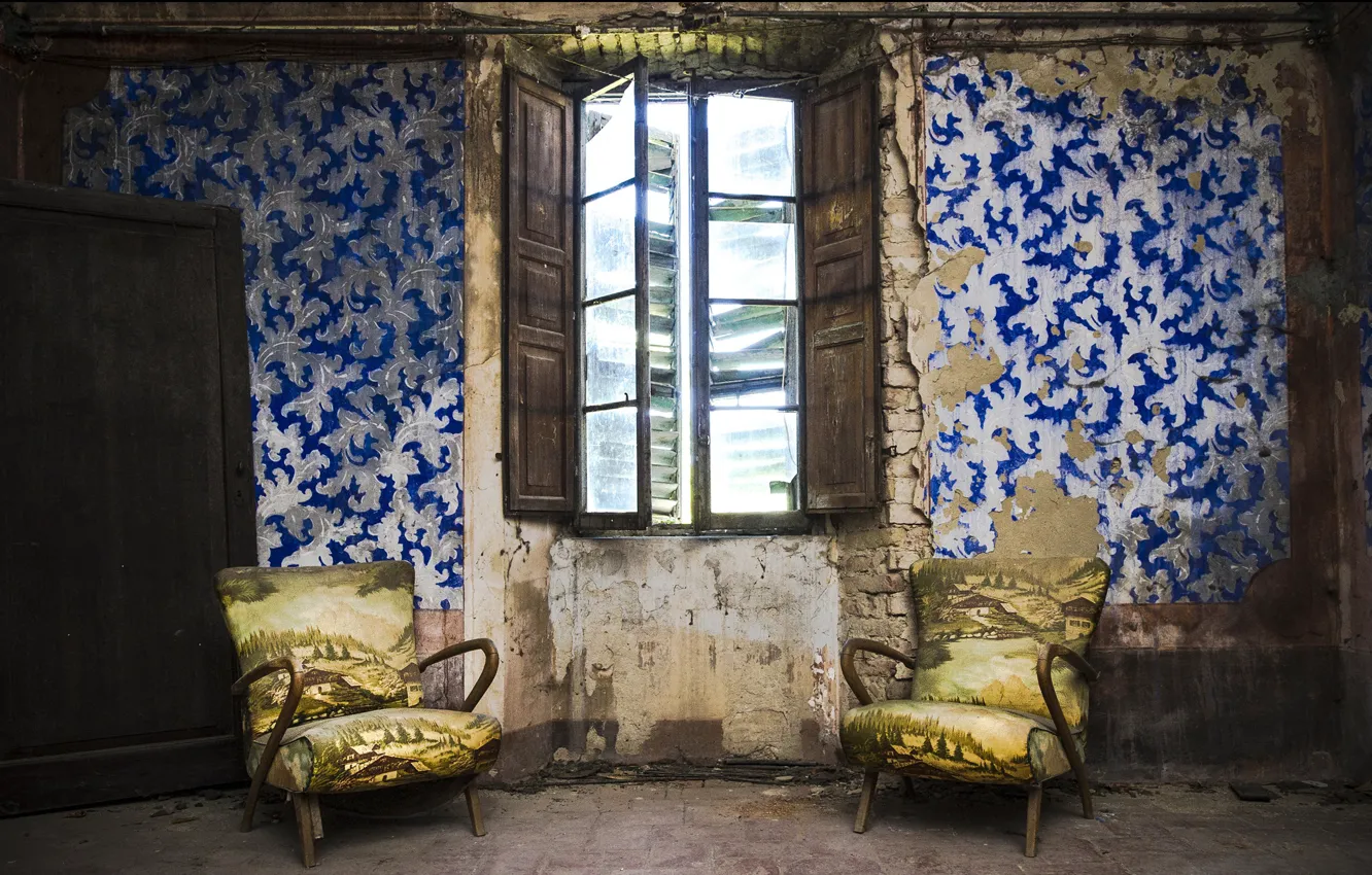 Фото обои кресло, окно, натурализм
