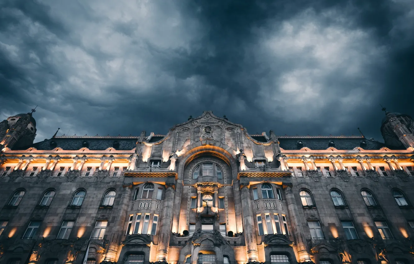 Фото обои ночь, город, Grand Budapest Hotel