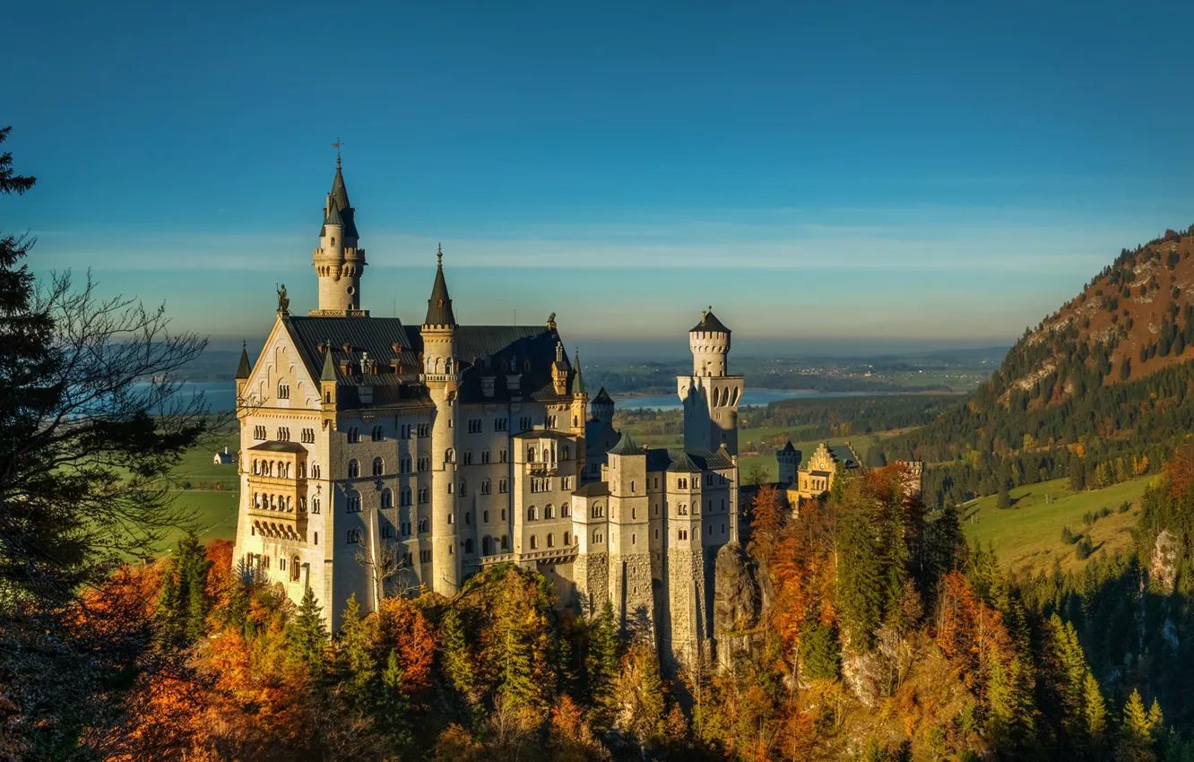 Фото обои осень, озеро, замок, башня, Германия, Бавария, Нойшванштайн