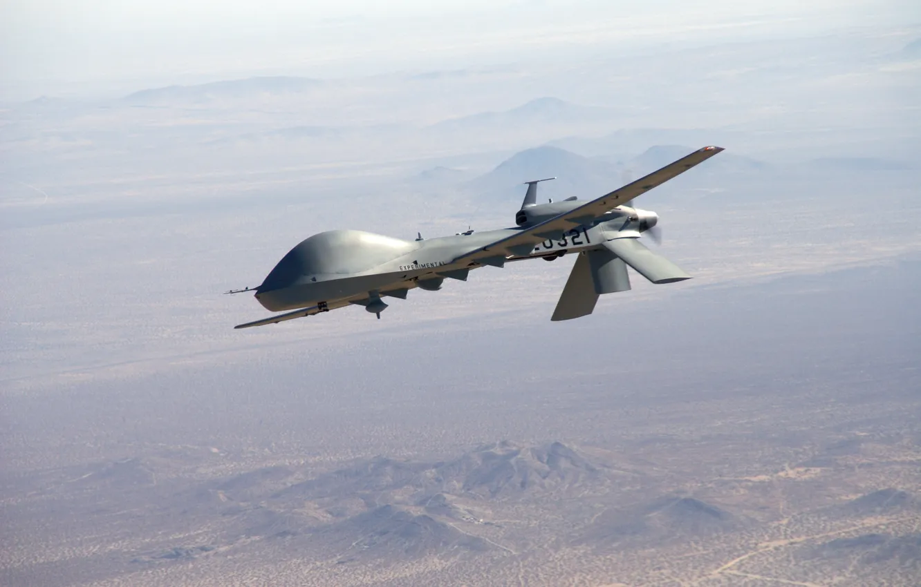 Фото обои горы, БПЛА, MQ-1C Sky Warrior, является дальнейшим развитием, полет небо, БПЛА MQ-1 Predator, General Atomics