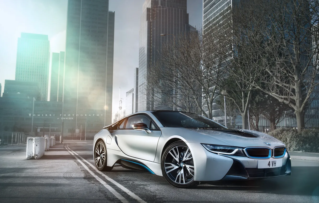 BMW i8 ночью