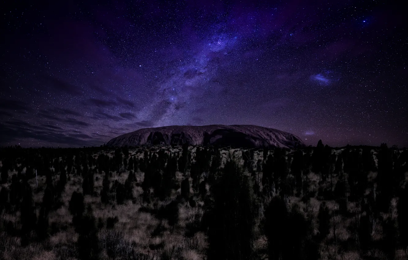 Фото обои звезды, горы, ночь, пустыня, Australia, Ayers Rock