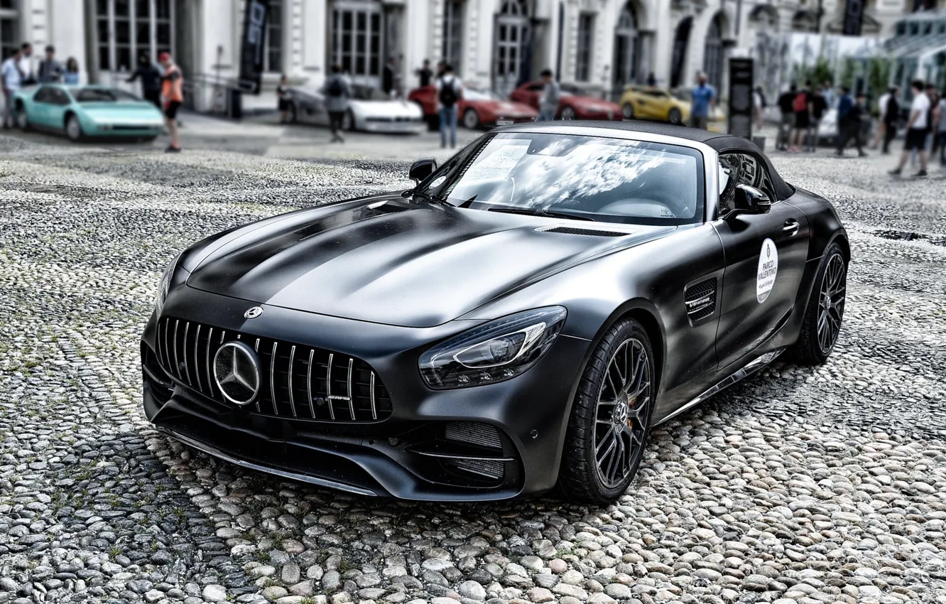 Фото обои чёрный, родстер, спорткар, Mercedes-AMG GT