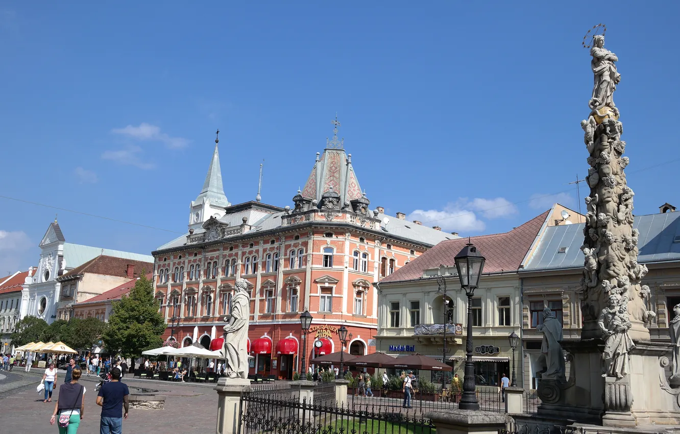 Фото обои дома, площадь, Словакия, чумная колонна, Кошице