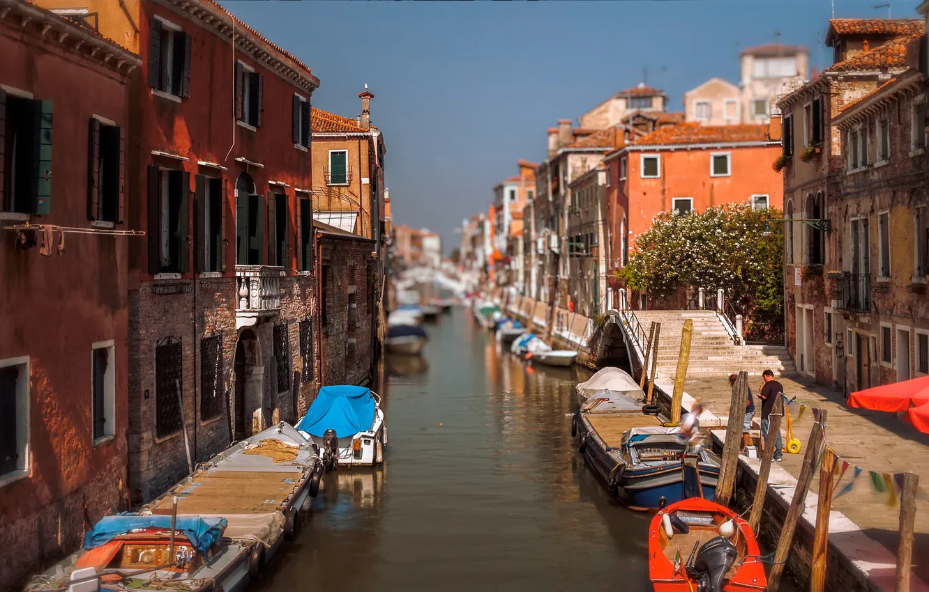 Фото обои мост, люди, дома, лодки, утро, hdr, Италия, Венеция