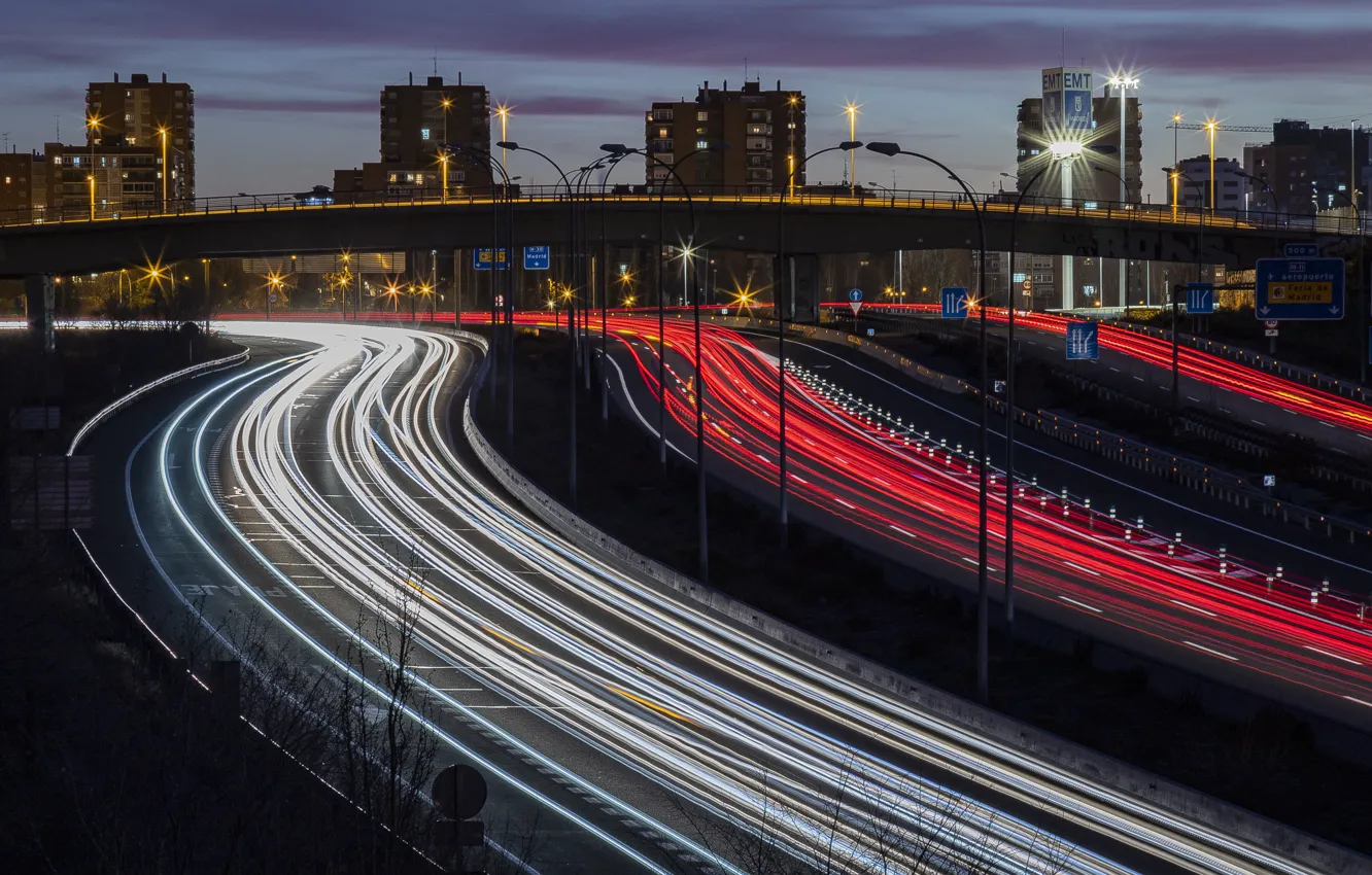 Фото обои Spain, Madrid, Evening Rush hour, during Christmas Eve