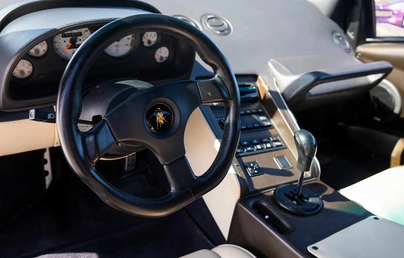 Фото обои Lamborghini, Diablo, steering wheel, car interior, Lamborghini Diablo SE30
