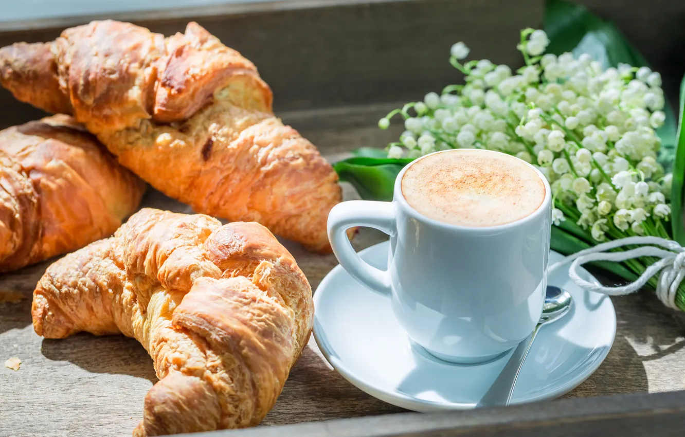 Фото обои кофе, завтрак, чашка, ландыши, круассаны, breakfast