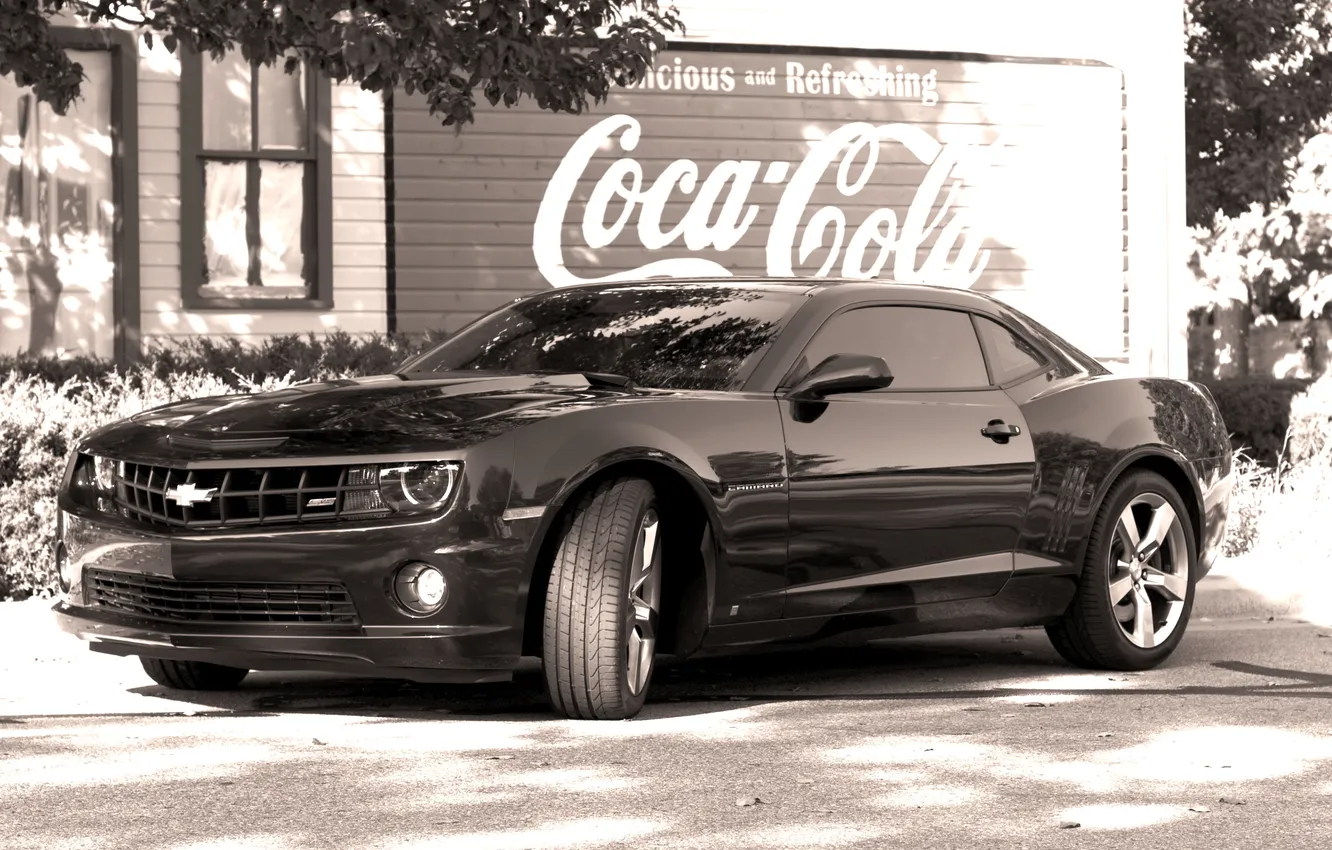 Фото обои coca cola, black, camaro, chevrolet