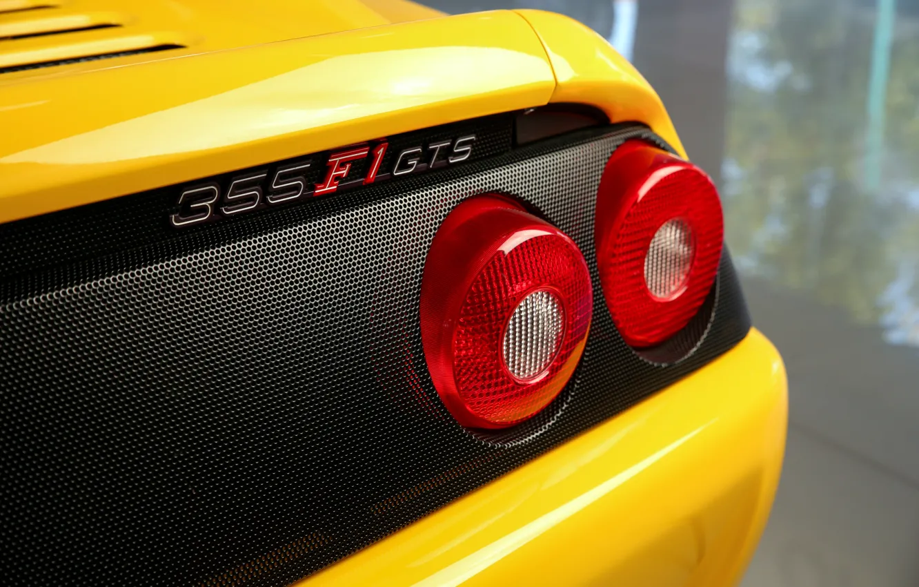 Фото обои Ferrari, F355, badge, taillights, Ferrari 355 F1 GTS