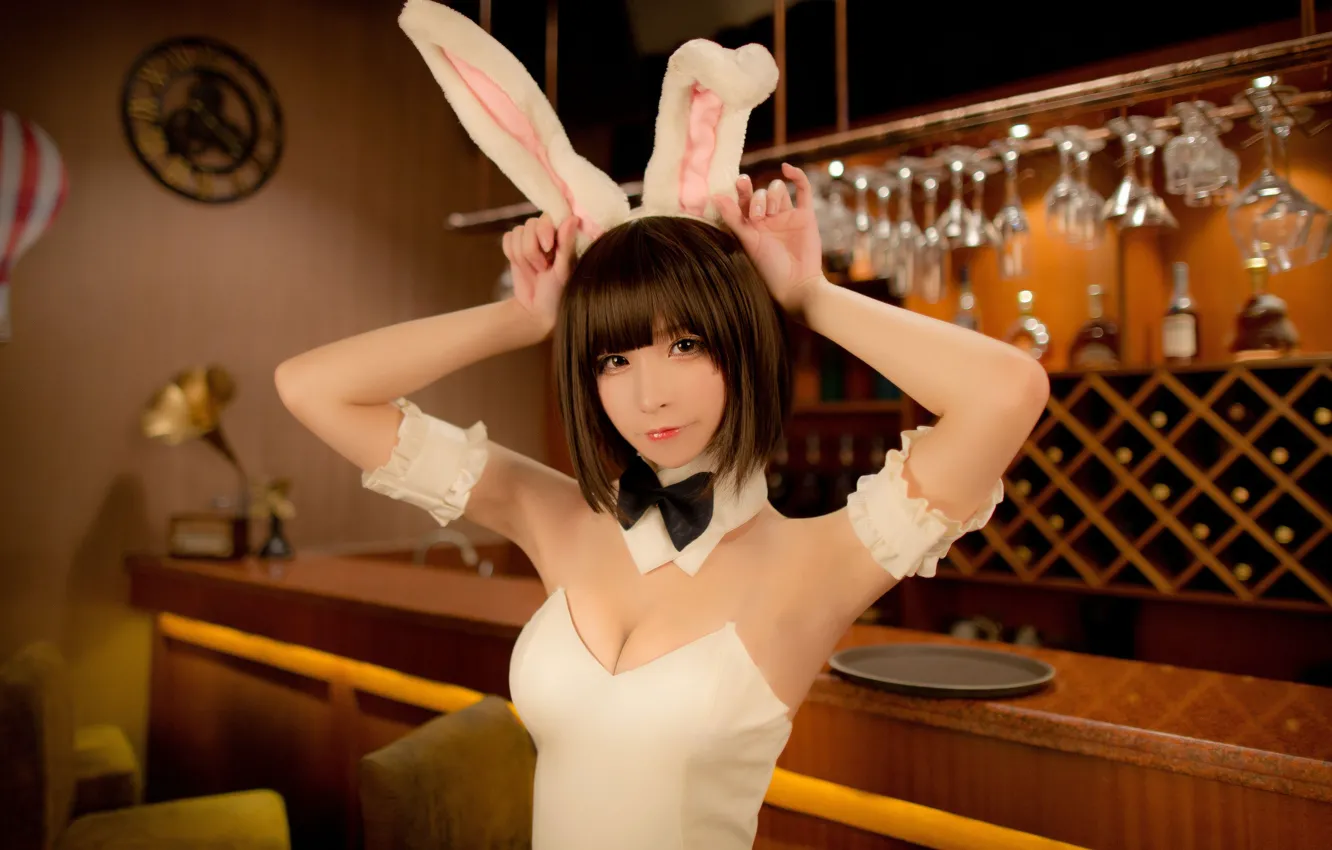 Фото обои декольте, зайчик, cleavage, жест, ушки, красивая девушка, косплей, cosplay