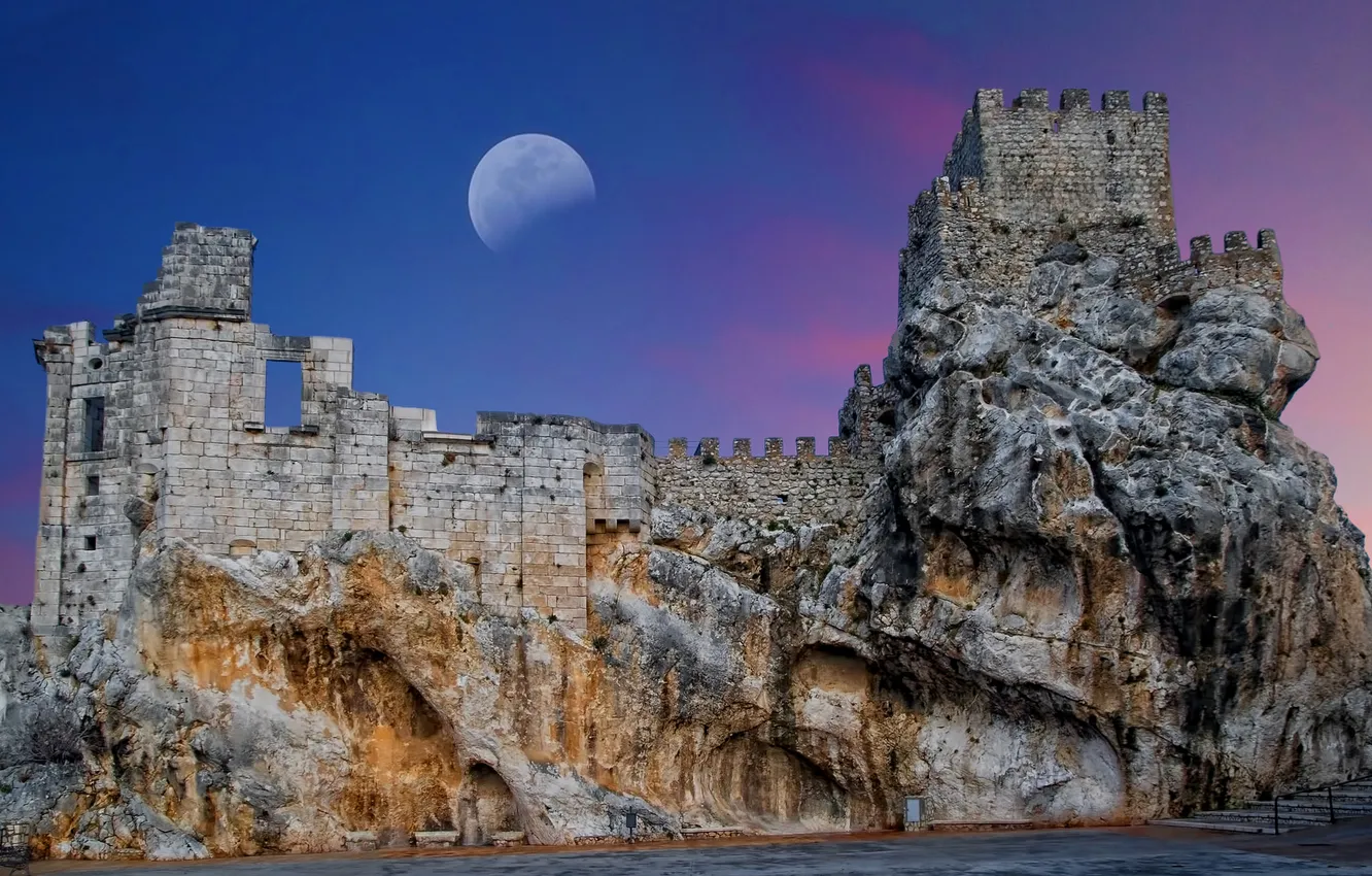 Фото обои море, небо, скала, замок, Луна, Испания, Андалусия, Суэрос