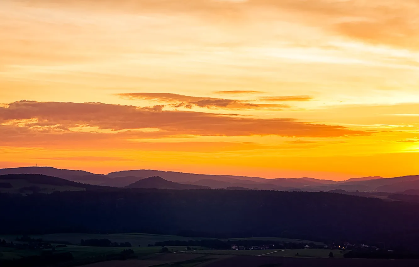 Фото обои lights, morning, hills, houses, sunrise, dawn, village, valley