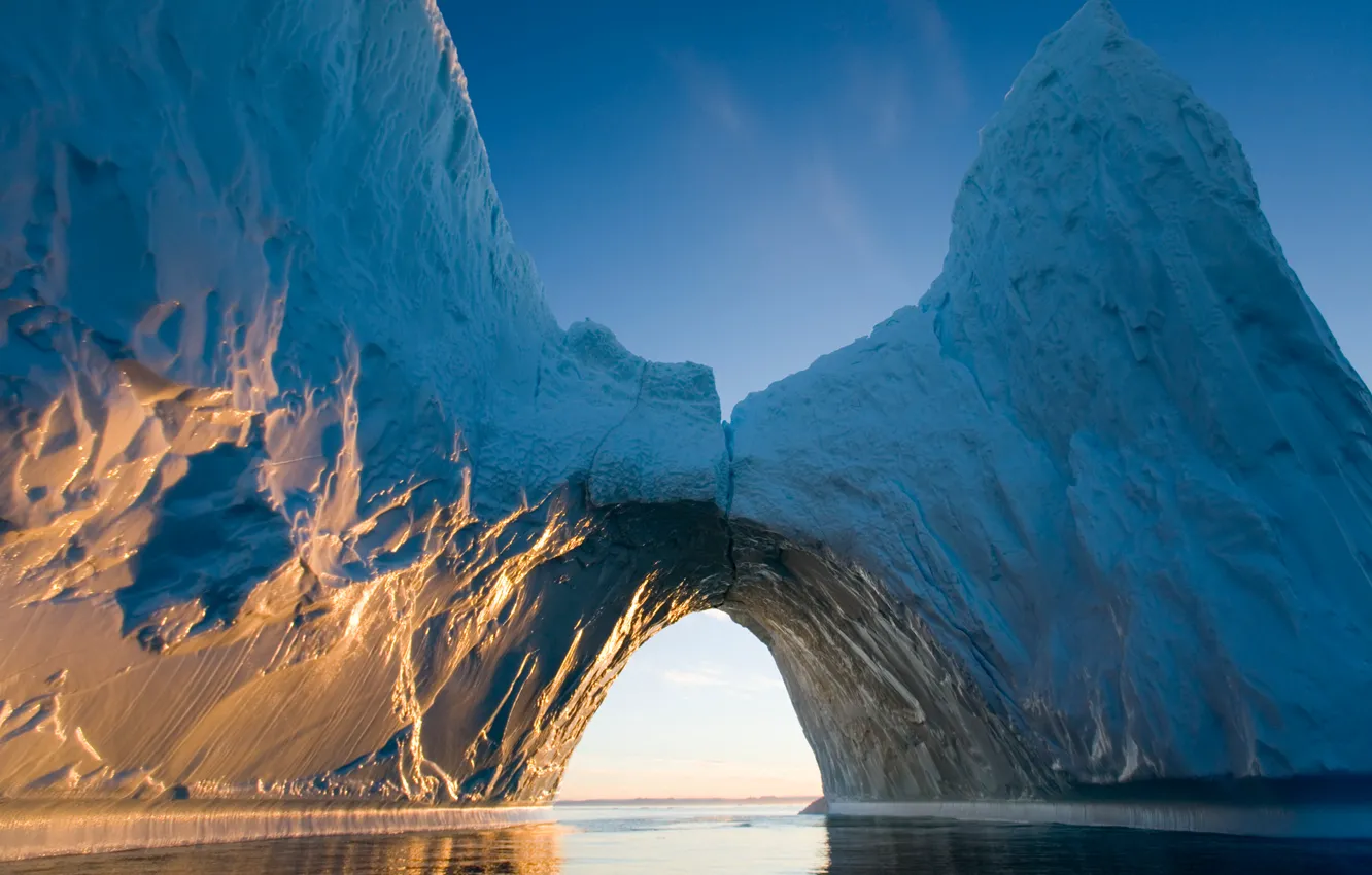 Фото обои вода, солнце, лучи, айсберг, льды, Арктика