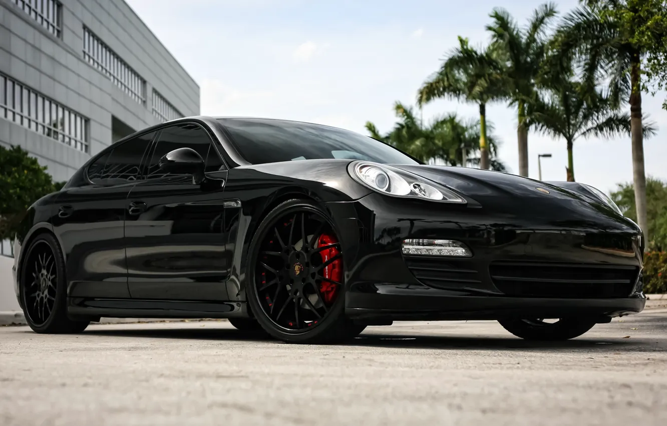Фото обои Porsche, Panamera, wheels, black